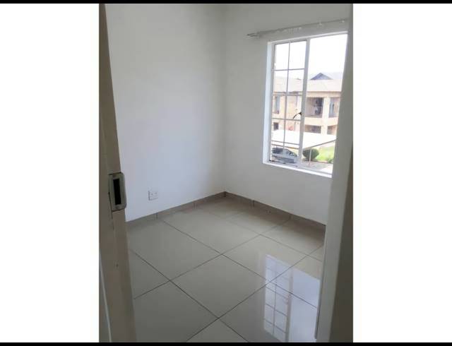 3 BEDROOM APARTMENT FOR SALE IN NOORDWYK
